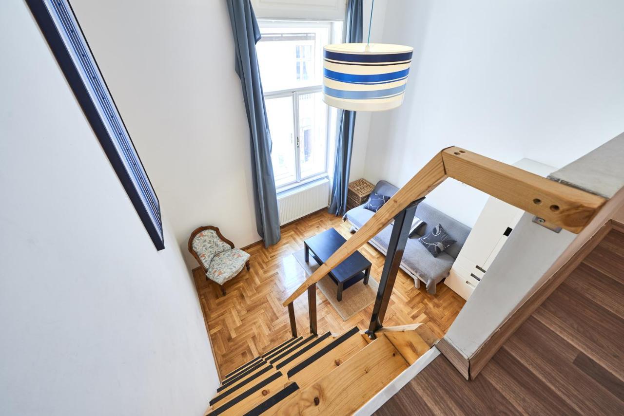 Large Apartment For Groups City Center Dist. VII Budapest Exterior foto
