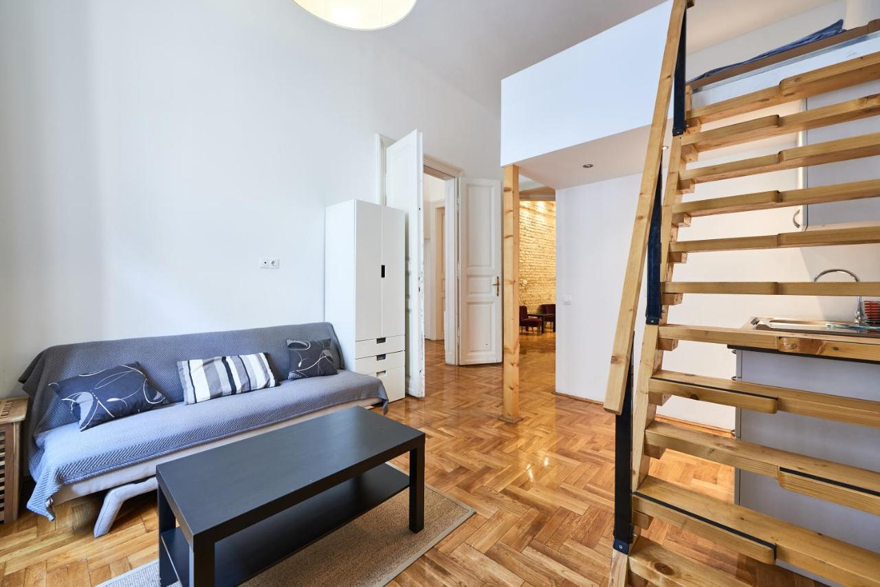 Large Apartment For Groups City Center Dist. VII Budapest Exterior foto