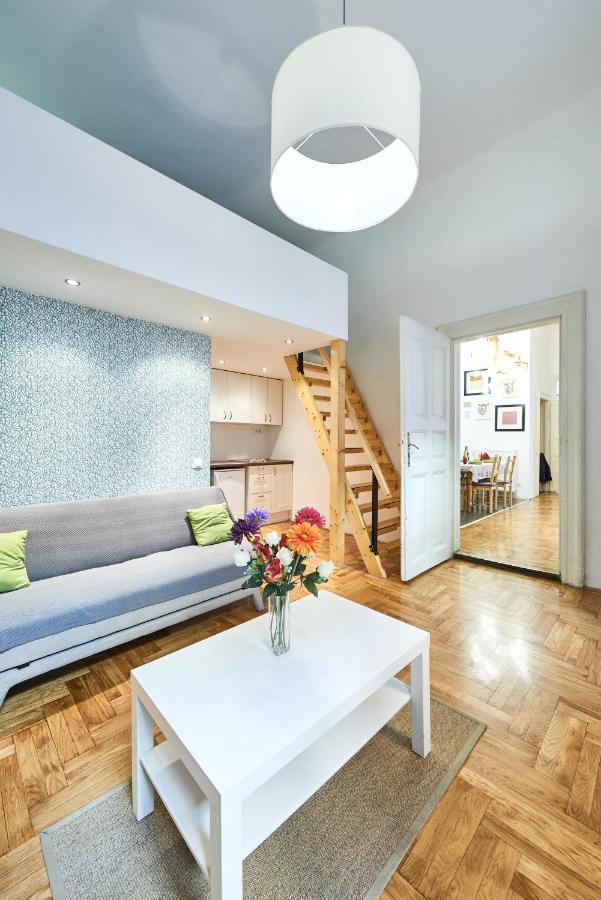 Large Apartment For Groups City Center Dist. VII Budapest Exterior foto